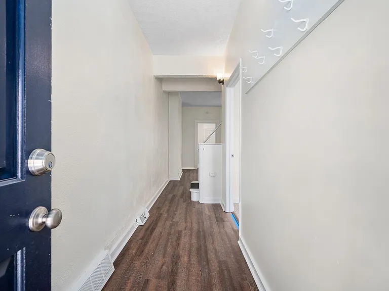 12 Edith Pl — Photo 8