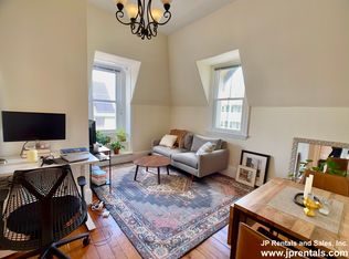 271 Chestnut Ave APT 3, Jamaica Plain, MA 02130