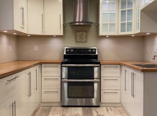 5720 Shadow Creek Dr APT 1, Sacramento, CA 95841
