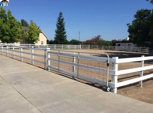 16901 S Carrolton Rd, Escalon, CA 95320