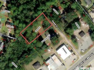 46 Shuman Rd, Hinesville, GA 31313