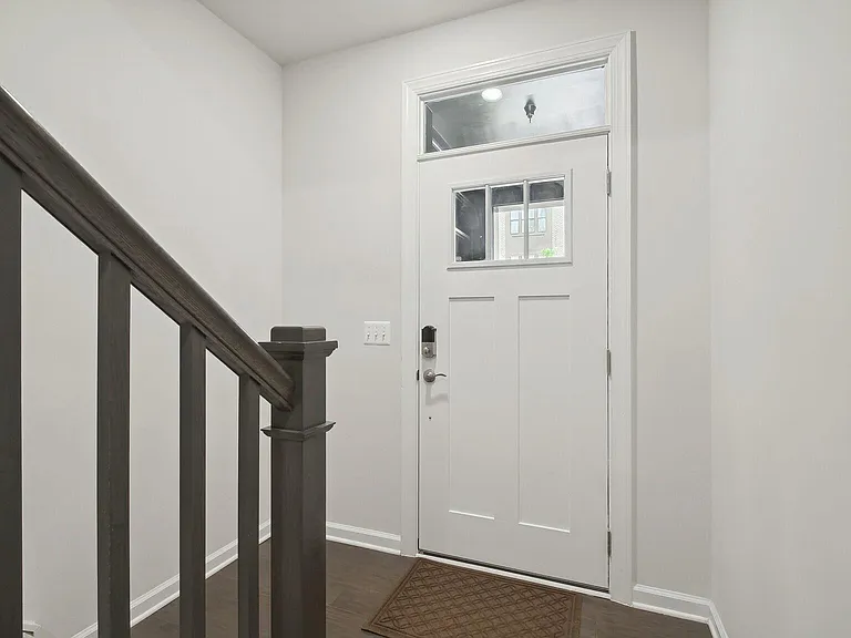 45117 Kincora Dr — Photo 2