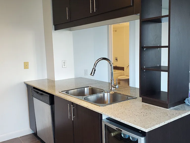 190 Borough Dr #1705 — Photo 8