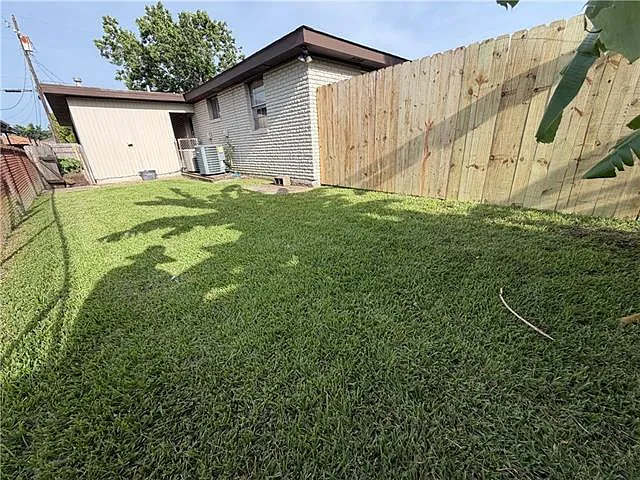 1210 Edenborn Ave — Photo 15