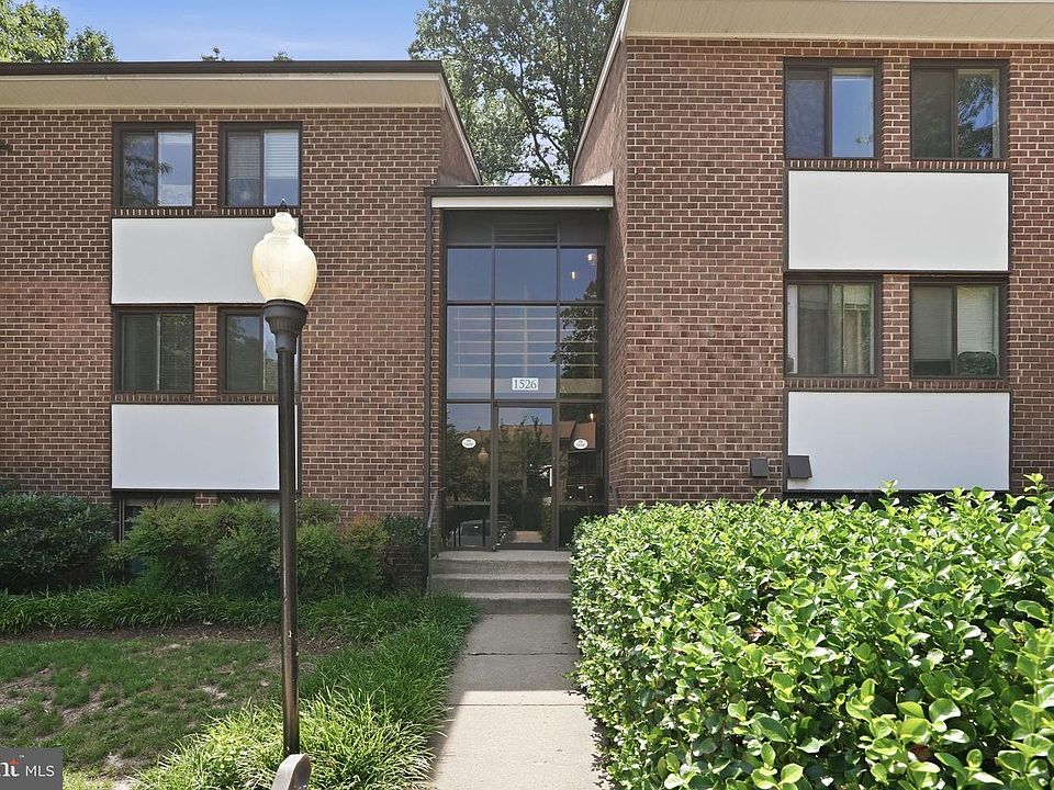 1st image of 1526 Northgate Sq Unit 26/22B