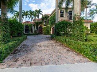 2960 Bent Cypress Rd, Wellington, FL 33414