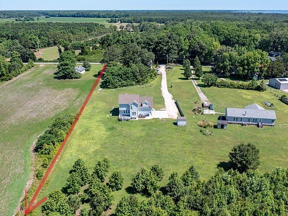 5th image of 7ACRE S Back Bay