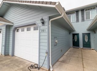 981 Jasper Ln, Florence, OR 97439