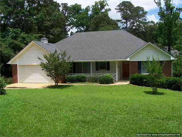 1st image of 1112 Pecan Blvd