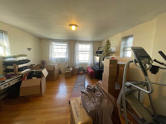 5th image of 267 W 136th St #2