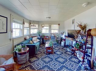 219 Amity St APT 9, Amherst, MA 01002