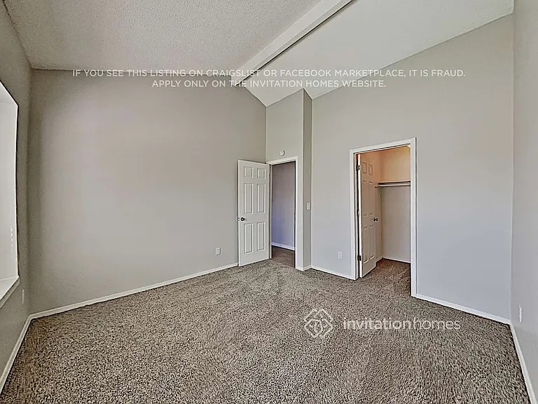 19322 E Purdue Cir — Photo 14