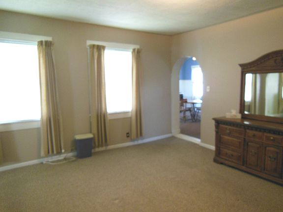 BR #1 - Arched doorways