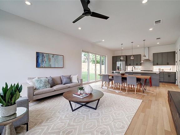 5th image of 2800 E 22nd St #1
