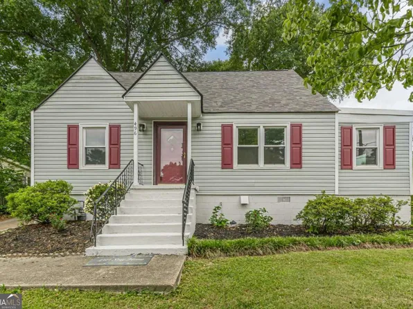 496 Radar Dr, Hapeville, GA 30354