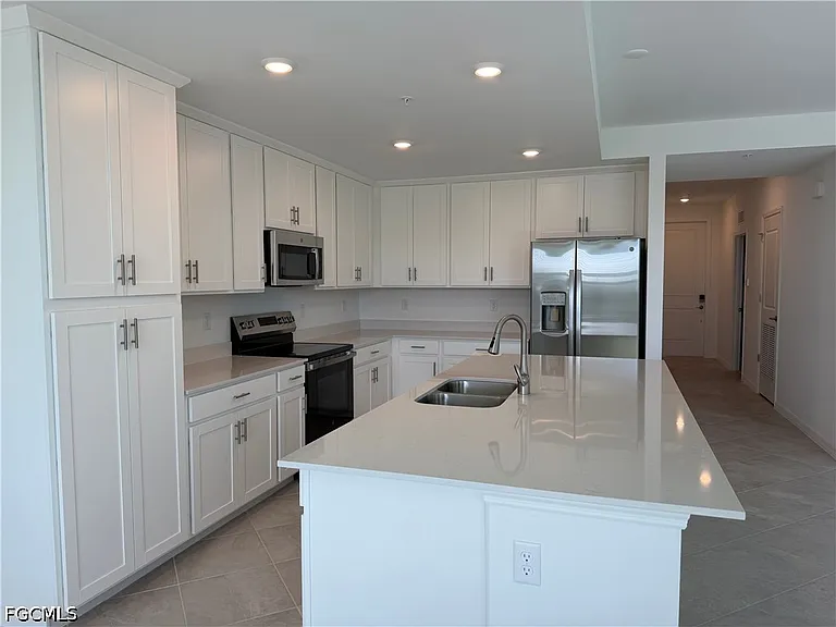 18411 Copperhead Ct N #332 — Photo 20