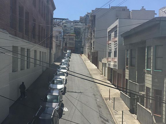 2nd image of 32 Roach St