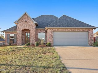 105 Coventry Ln, Brandon, MS 39042