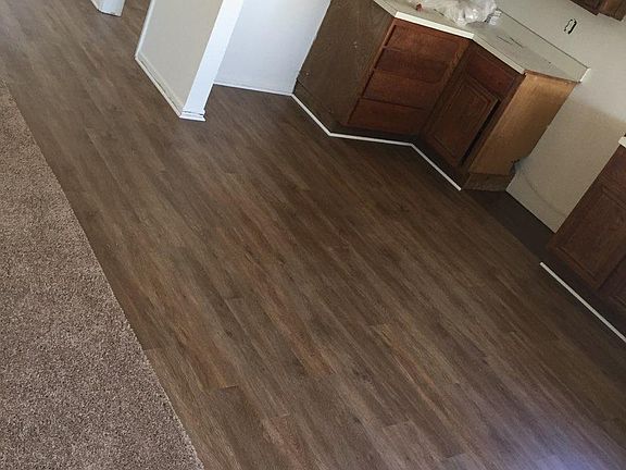 Kitchen - New Flooring 