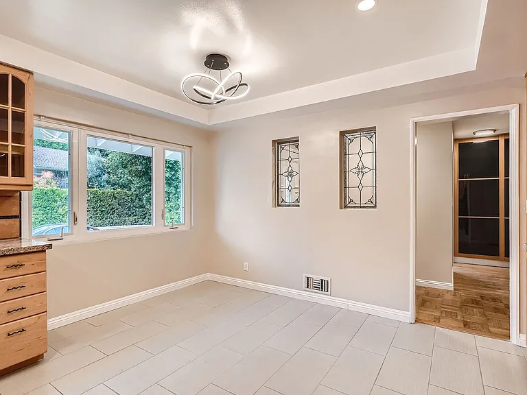 3766 Willowcrest Ave — Photo 5