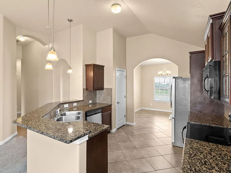 2707 Camp Cooper Dr — Photo 8