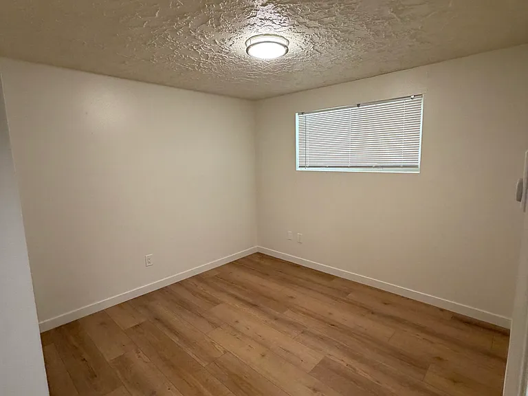 340 Studebaker Rd #2 — Photo 10