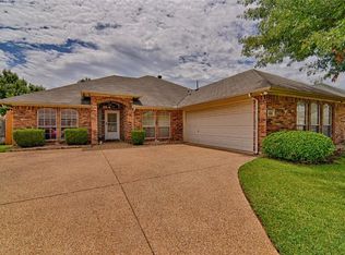 6106 Brenhaven Rd, Arlington, TX 76017