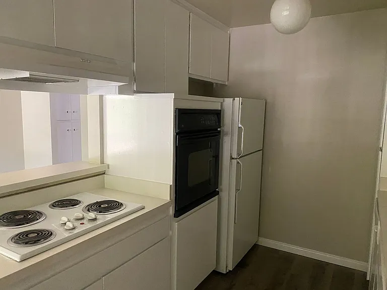 3462 Preble Ave — Photo 5