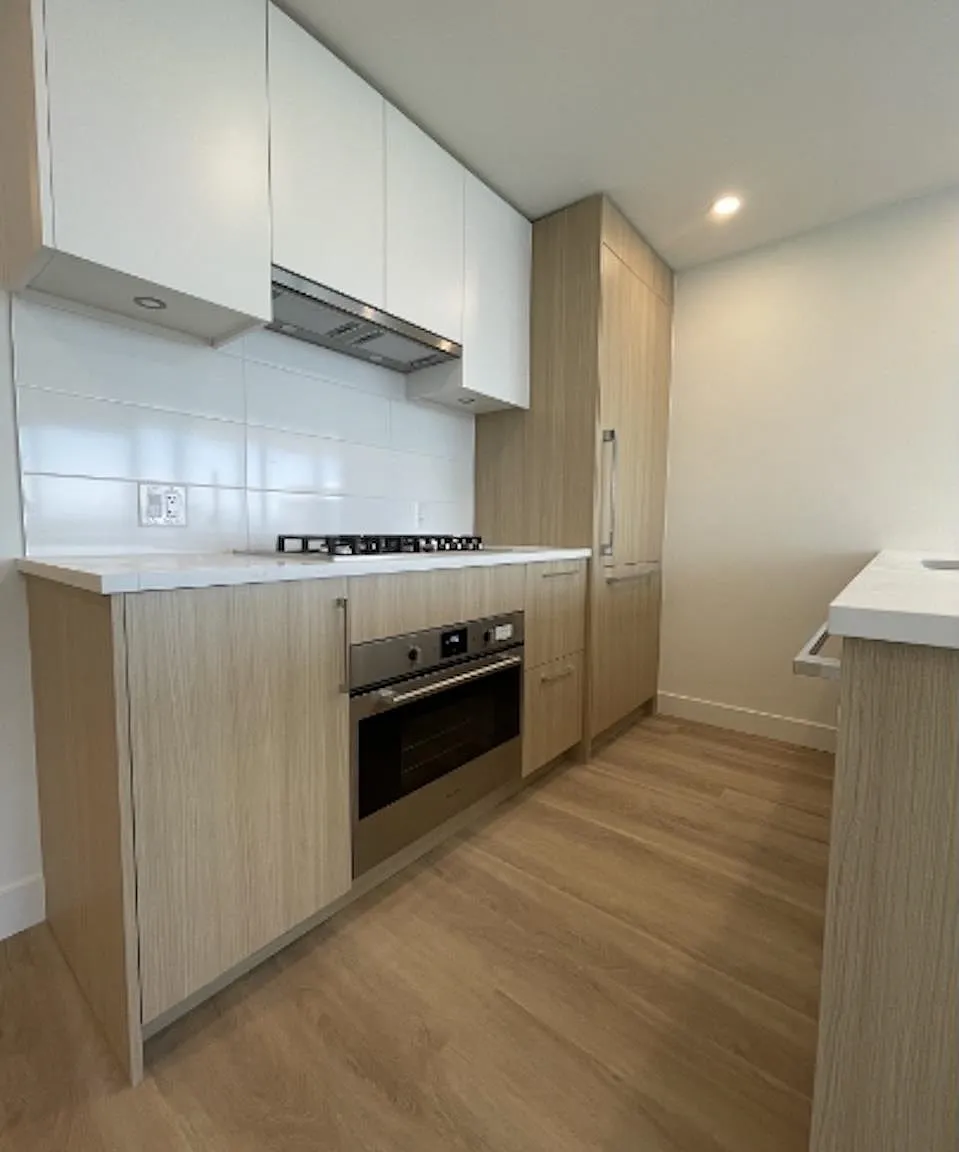 2 bed, 972 sqft, $2,500 — Photo 1