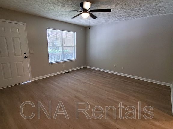 2nd image of 215 Green Acre Ln APT B