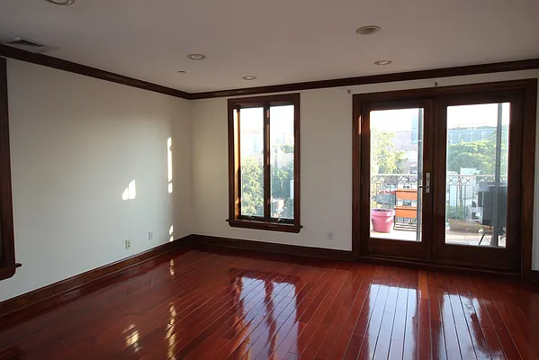 Sold by Columbus NY Real Estate | media 18