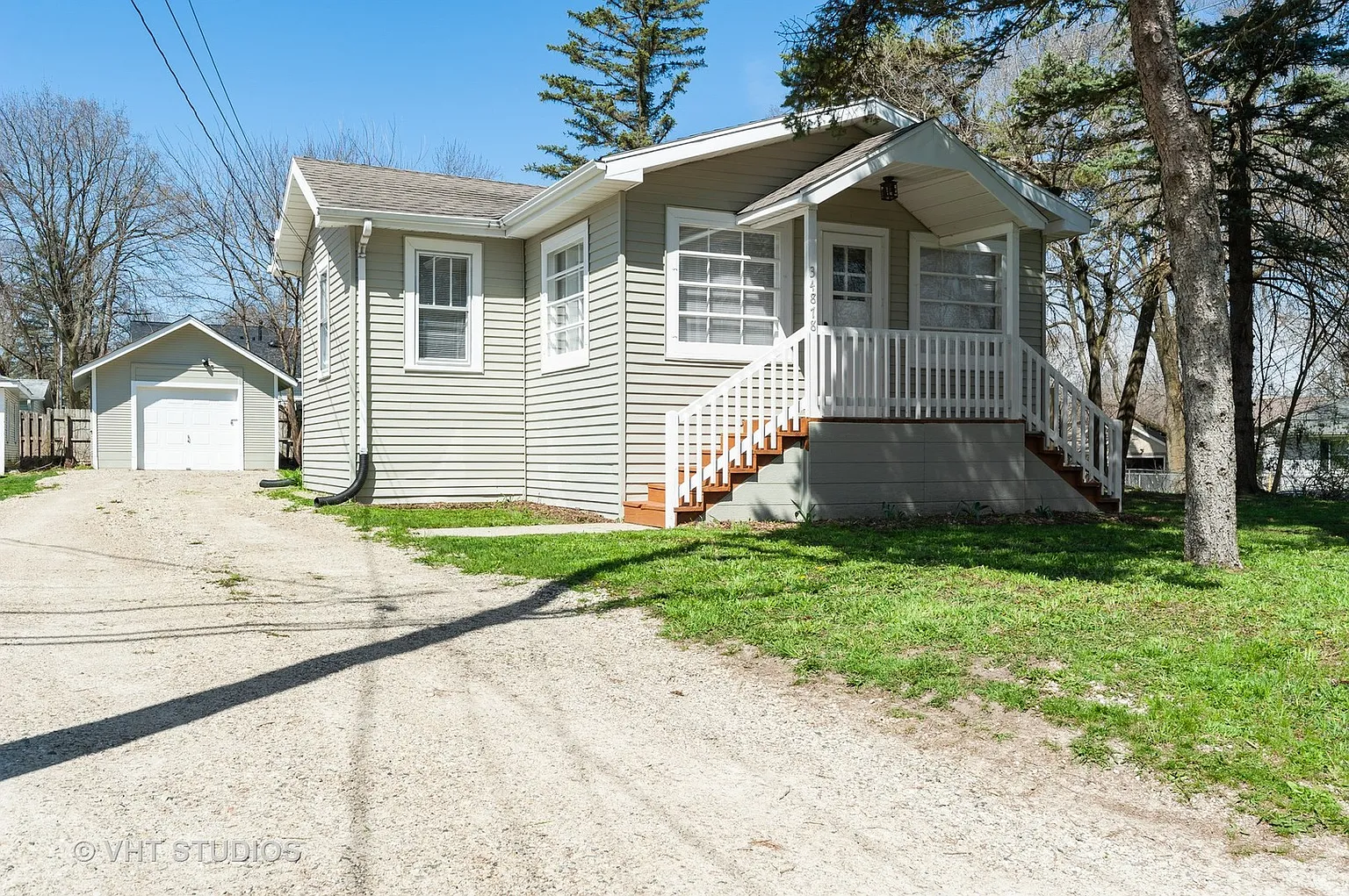 34878 N Forest Ave photo 1