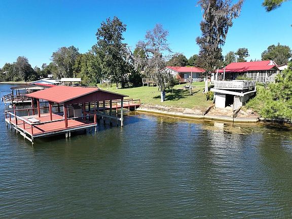 4th image of 8085 Spring Creek Dr