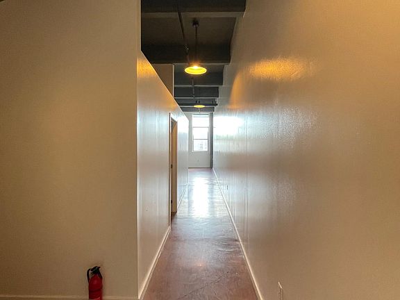 4th image of 1701 N 6th St #B203