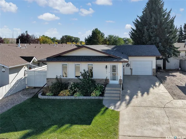 431 Peters Street, Warman, SK S0K 4S0