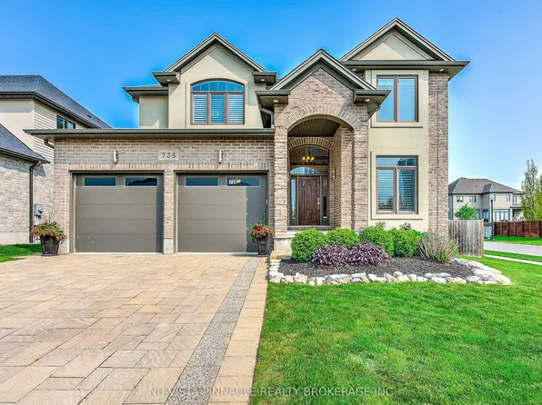 738 Hickoryridge Cmn, London, ON N6G 0M9