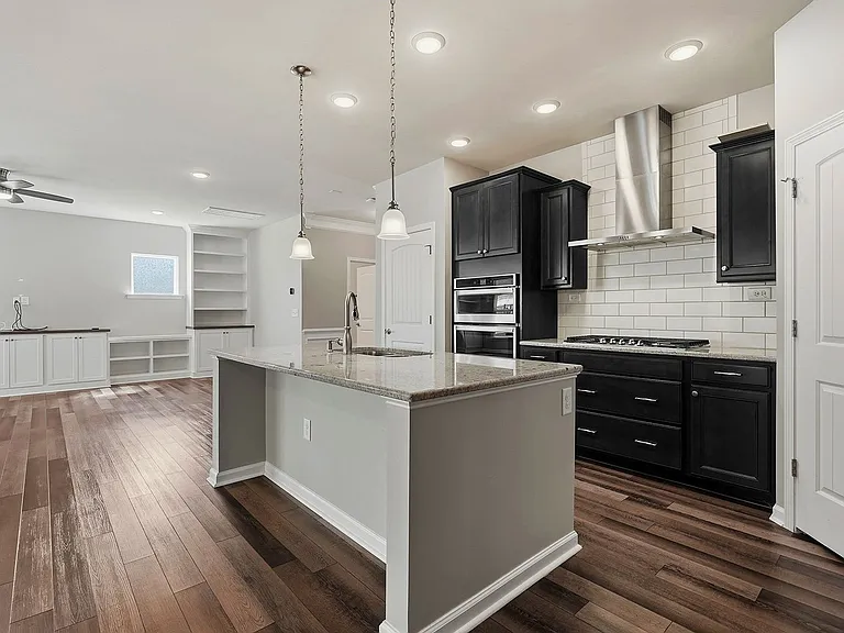438 Brook Pine Trl — Photo 10