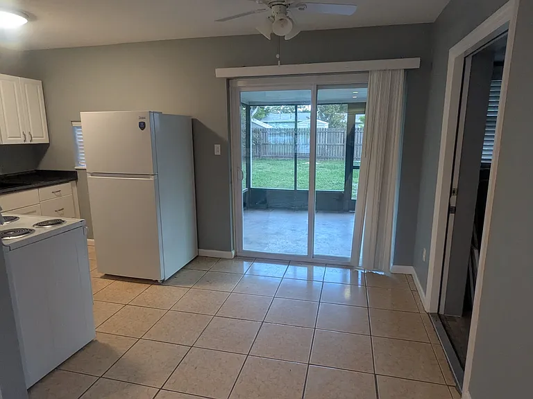 2100 Nottingham Rd — Photo 7