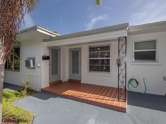 5th image of 115 S Palmway APT 5