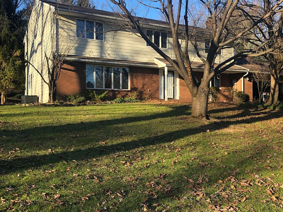1st image of 3513 Southwood Dr