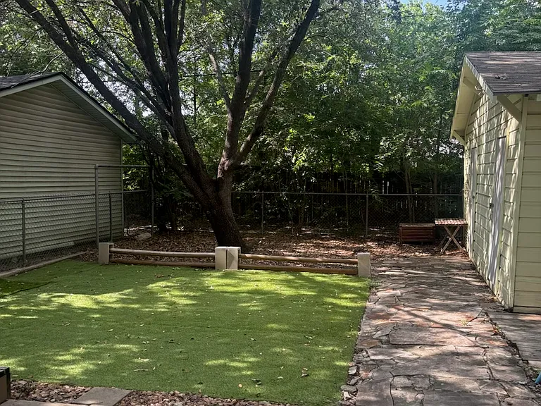 421 Bryn Mawr Dr — Photo 13