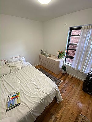4th image of 118 Leonard St APT 2