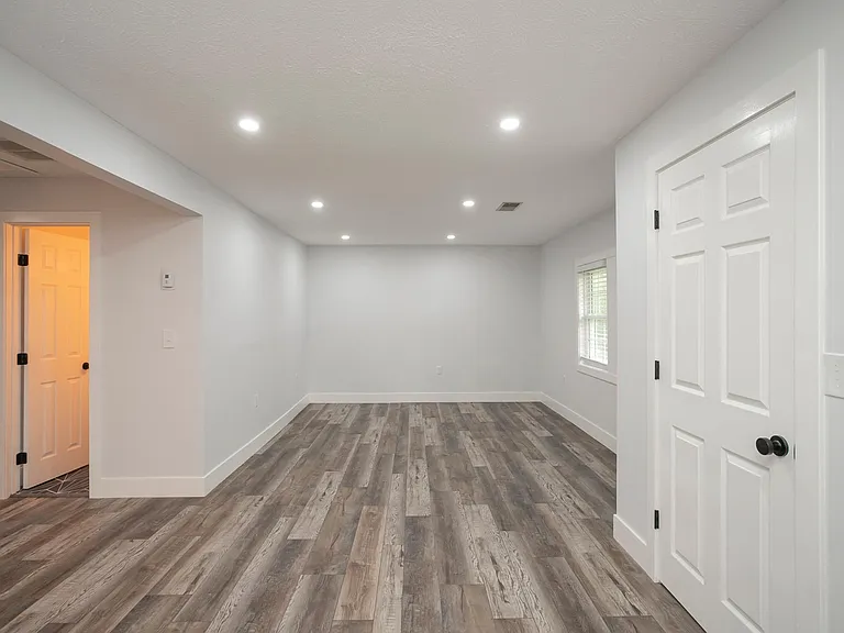 108 Aloha Ct — Photo 11