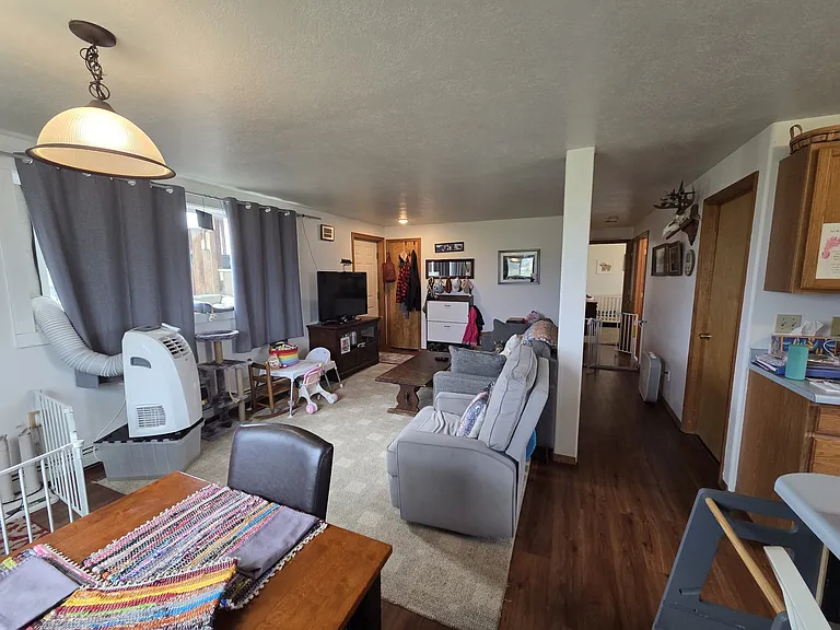 16479 Frontage Rd #B — Photo 11