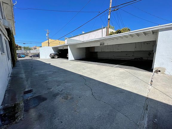 3rd image of 5757 La Mirada Ave #11