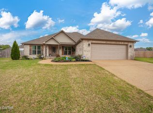 86 White Birch Dr, Jackson, TN 38305