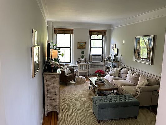 1st image of 129 W 89th St APT 42