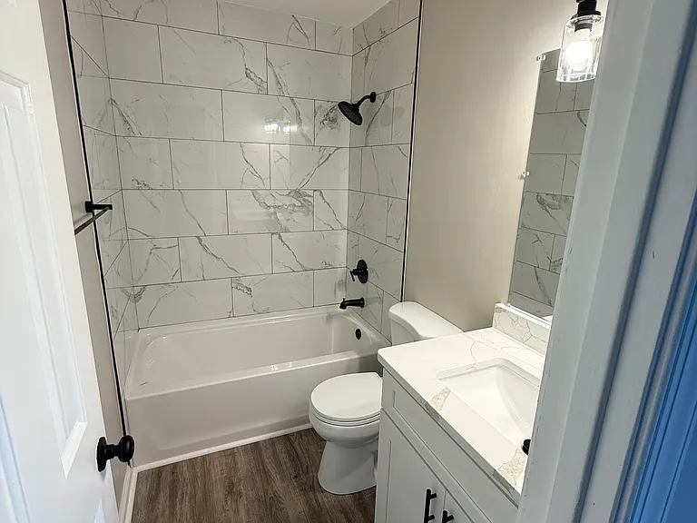 755 Huntly Dr — Photo 30