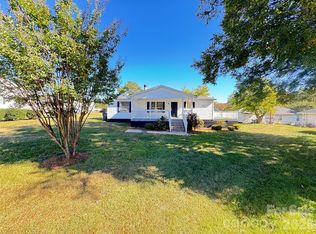 406 W Mill St, Landis, NC 28088