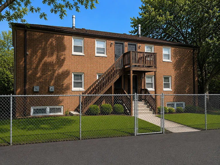 8153 S Colfax Ave — Photo 20